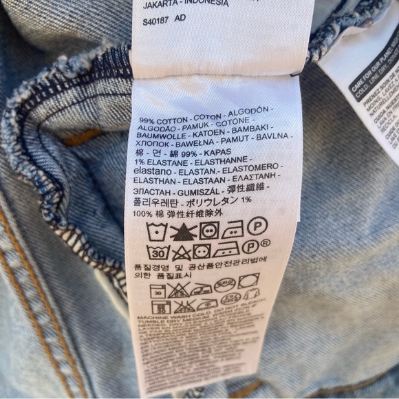 Levi’s | Denim Trucker Jacket | XS - Picture 4 of 8